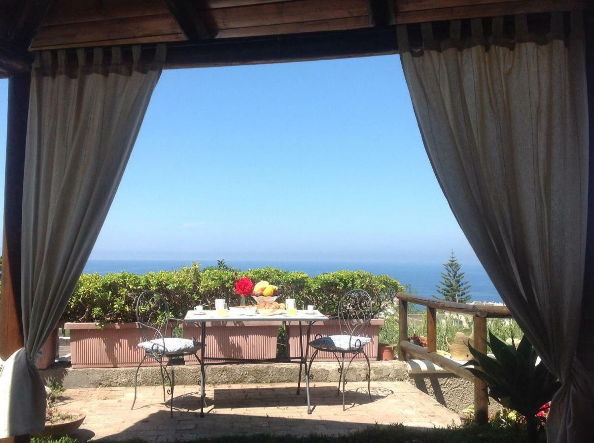 לינה וארוחת בוקר Forio di Ischia La Terrazzina Sul Tramonto מראה חיצוני תמונה